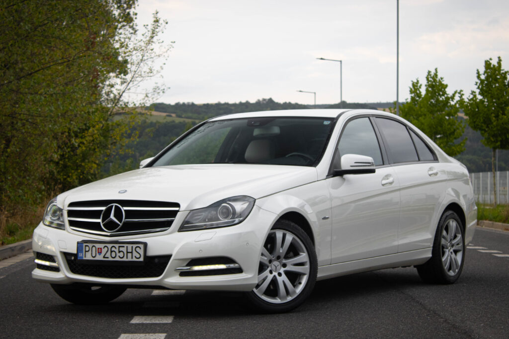Mercedes-Benz C trieda Sedan C220 CDI