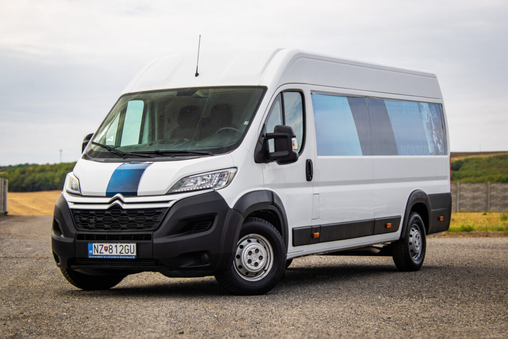 Citroën Jumper Furgon 2.0 BlueHDi L4H2, 120kW, M6 / AJ NA SPLÁTKY / PROTIÚČET /