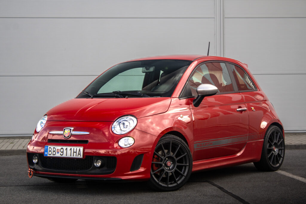 Abarth 500 Fiat 1.4 T-Jet / 118kW / M5 / ZÁRUKA / AJ NA SPLÁTKY / PROTIÚČET