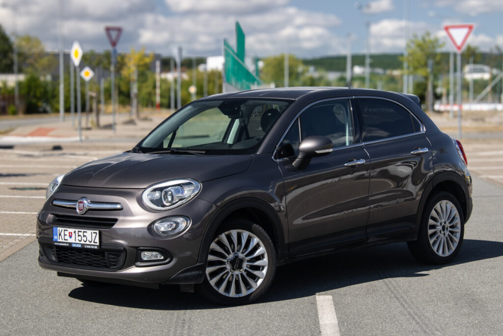 Fiat 500X 1.4 MultiAir Lounge / 103kW / M6 / ZÁRUKA / AJ NA SPLÁTKY / PROTIÚČET