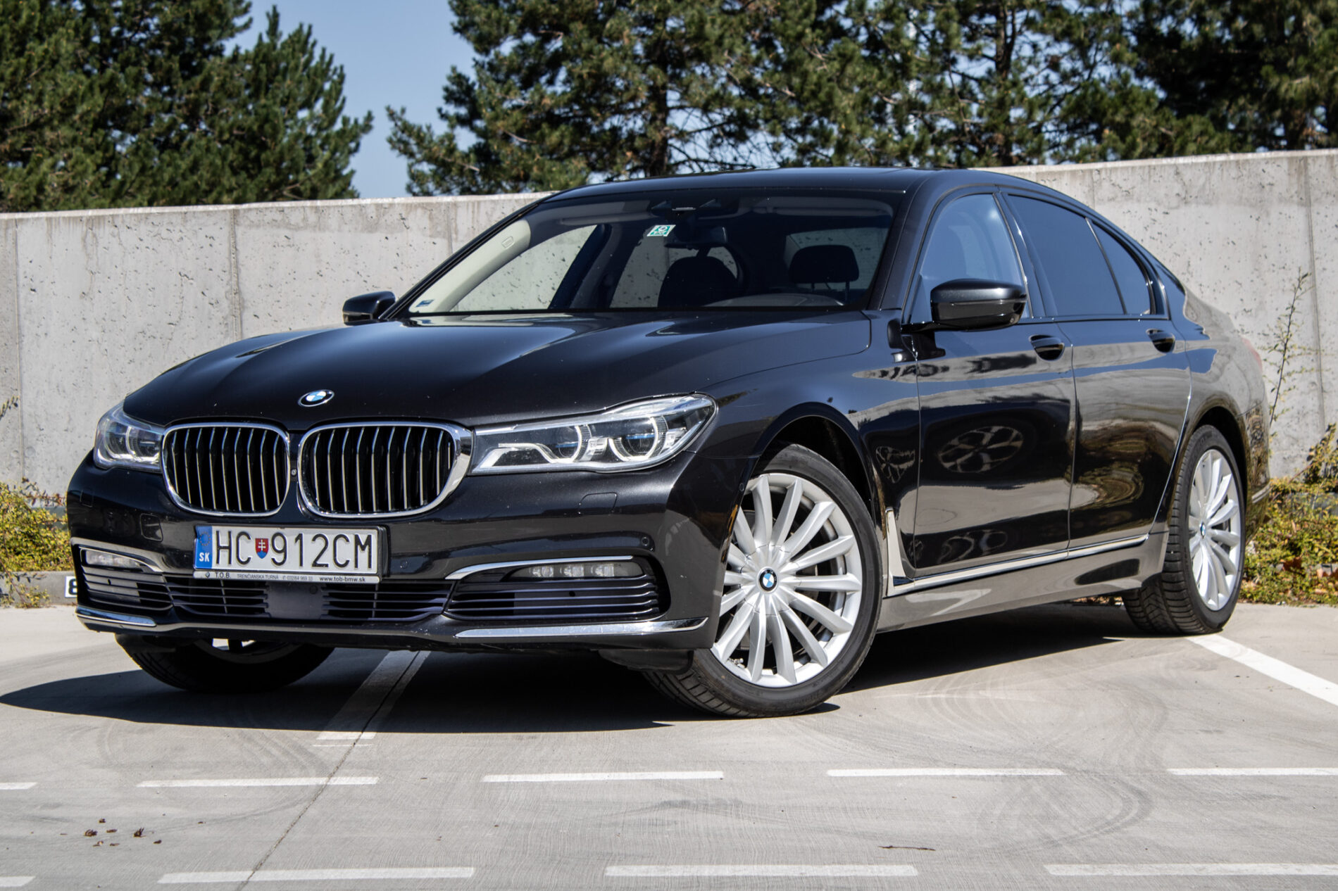 BMW Rad 7 740Ld xDrive G12 / 235kW / A8 / ZÁRUKA / AJ NA SPLÁTKY / PROTIÚČET