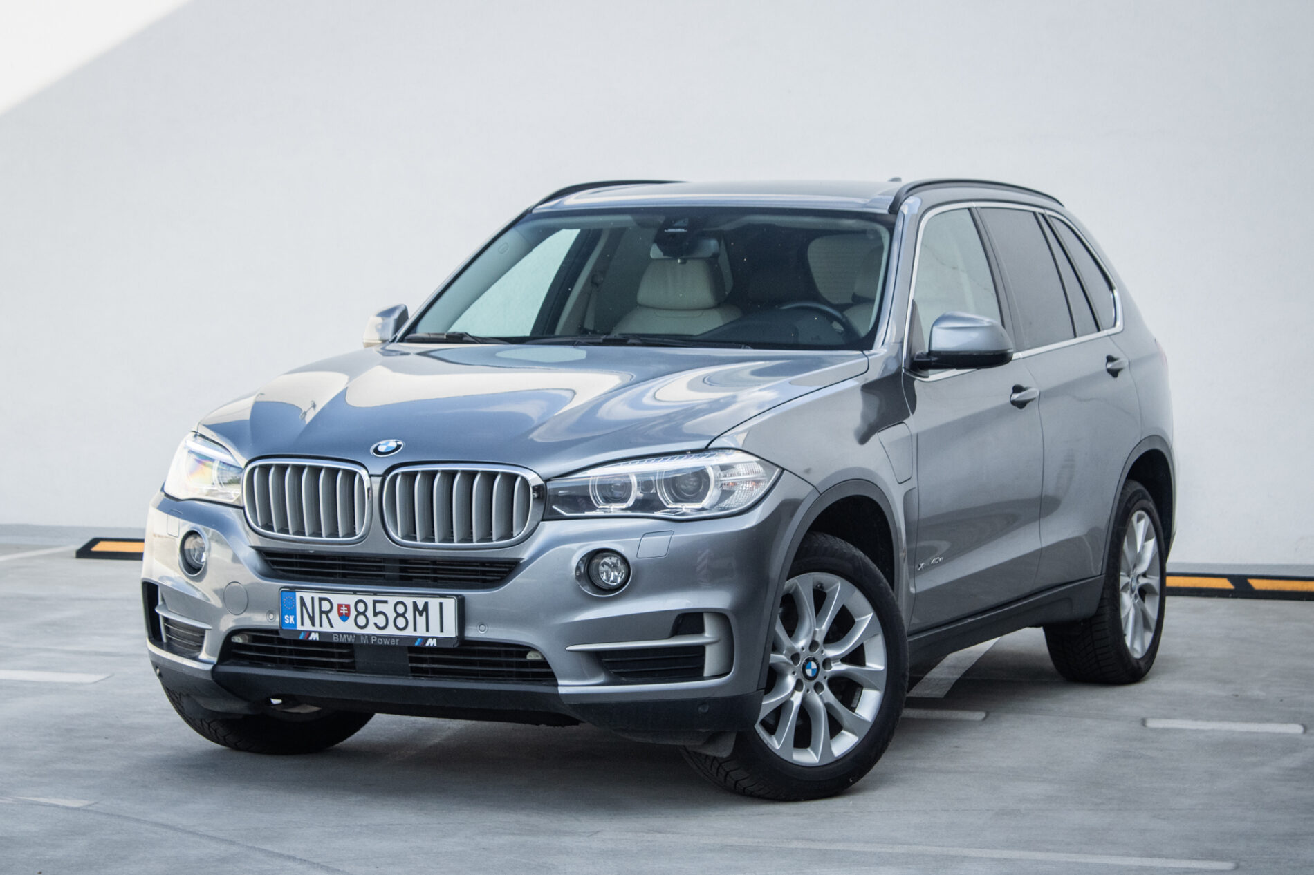 BMW X5 xDrive40e A/T, 155kW, A7 / AJ NA SPLÁTKY / PROTIÚČET /