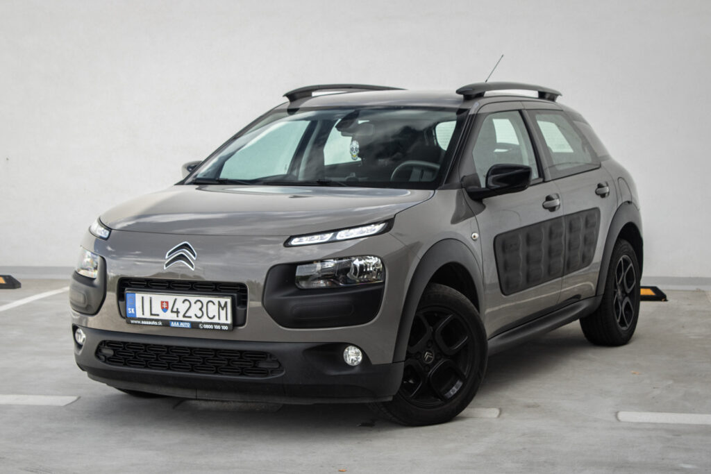 Citroën C4 Cactus PureTech 82 Feel, 60kW, M5 / AJ NA SPLÁTKY / PROTIÚČET /