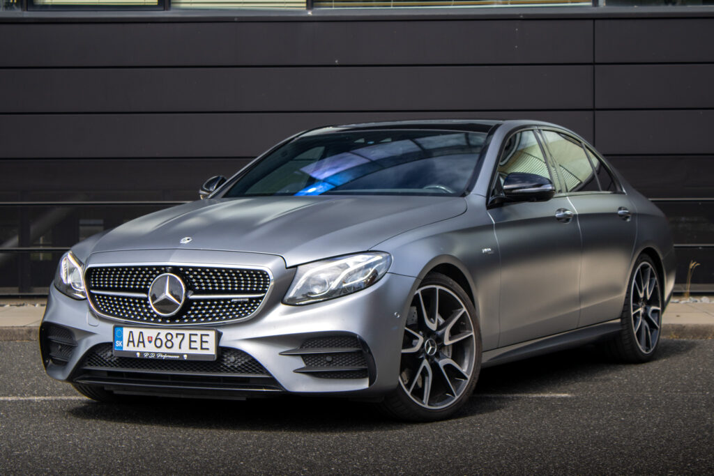 Mercedes-Benz E trieda Sedan E53 AMG 4MATIC+ / 320kW / A9 / ZÁRUKA / AJ NA SPLÁTKY / PROTIÚČET