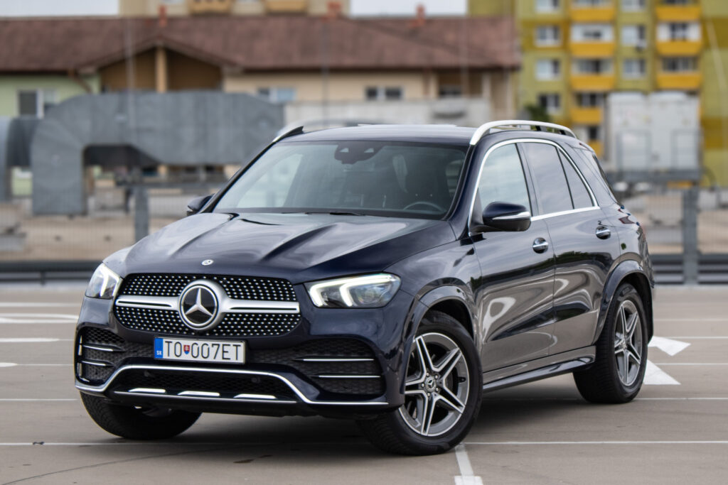 Mercedes-Benz GLE SUV 350d 4MATIC / 200kW / A9 / ZÁRUKA / AJ NA SPLÁTKY / PROTIÚČET