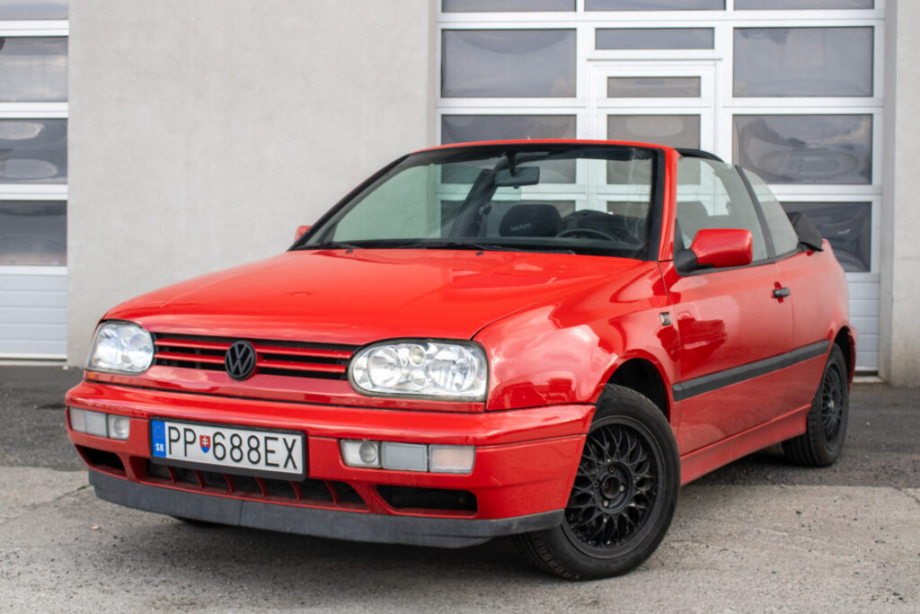 Volkswagen Golf Cabrio 1.8 / 55kW / M5 / AJ NA SPLÁTKY / PROTIÚČET