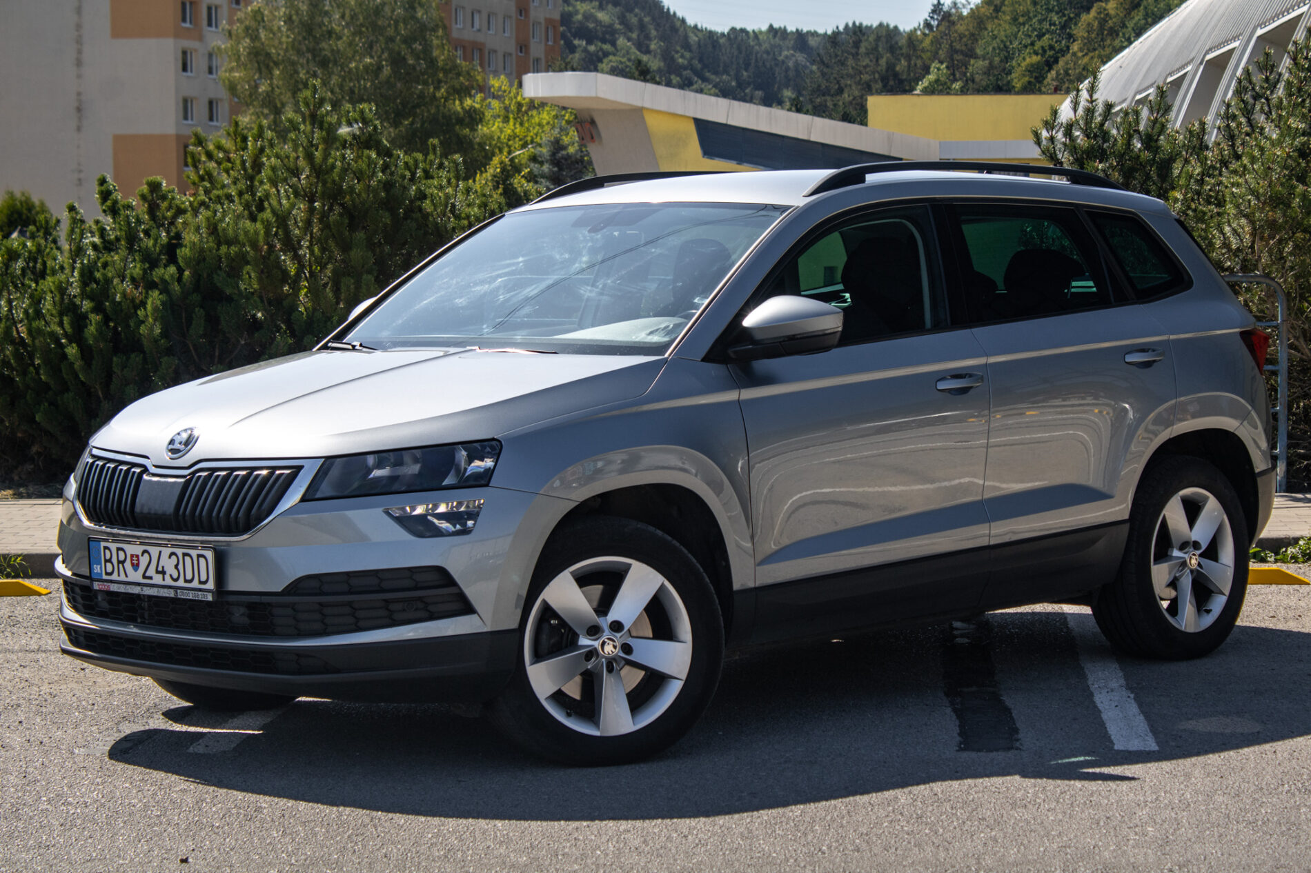 Škoda Karoq 2.0 TDI Ambition 4×4 / 110kW / M6 / ZÁRUKA / AJ NA SPLÁTKY / PROTIÚČET
