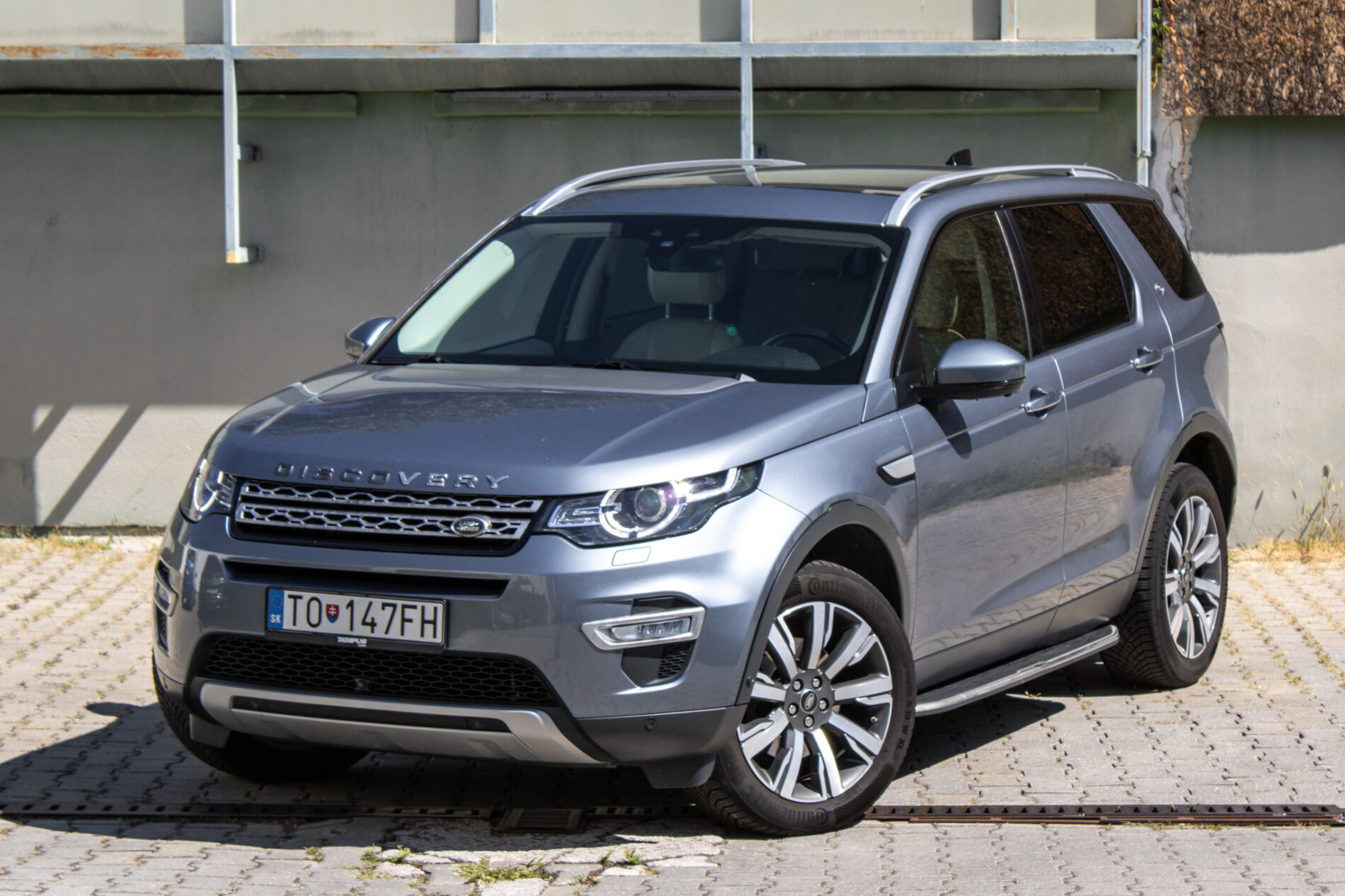 Land Rover Discovery Sport 2.0L TD4 HSE / 7 miest./ 132kW / A9 / ZÁRUKA / AJ NA SPLÁTKY / PROTIÚČET