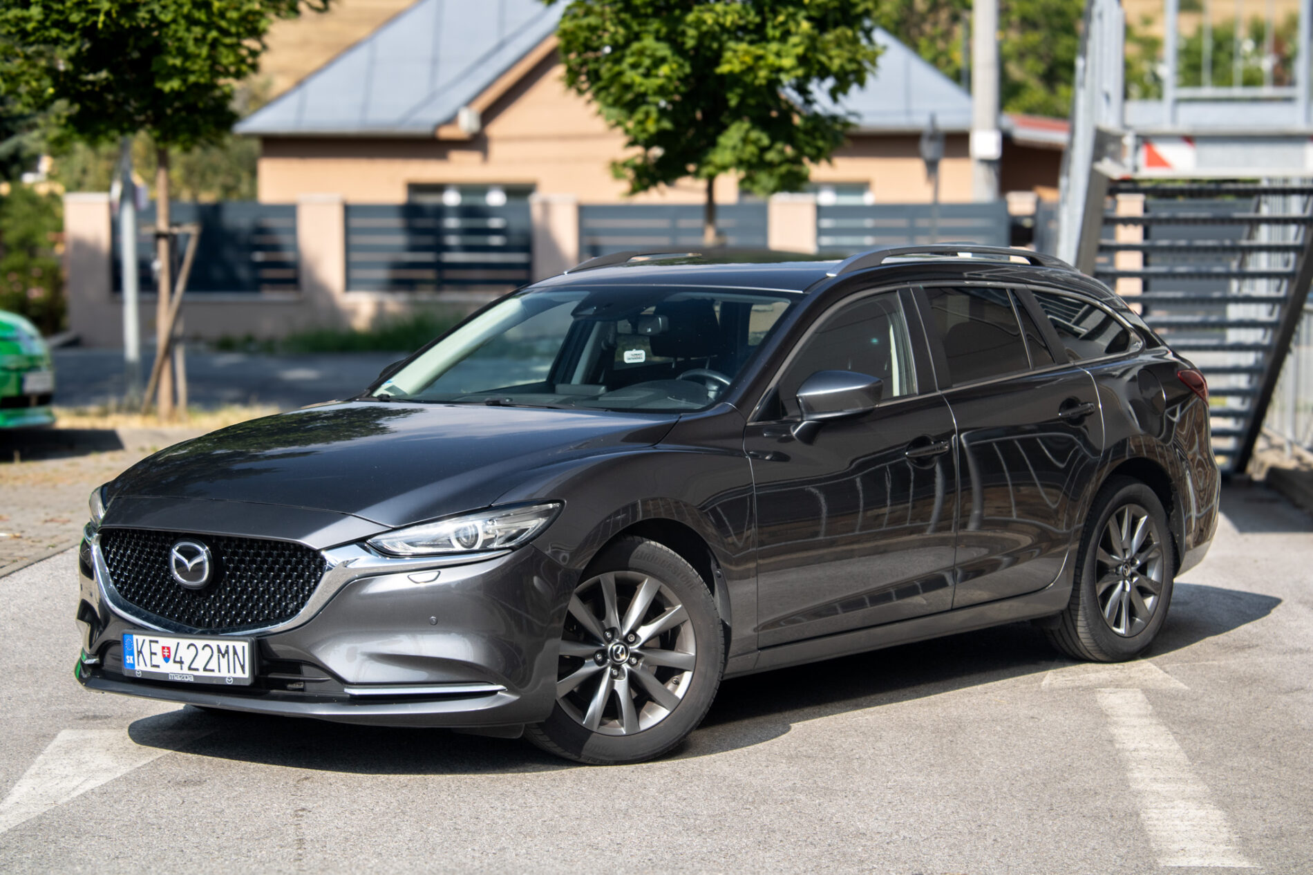 Mazda 6 Combi (Wagon) 2.2 Skyactiv Revolution / 110kW / M6 / ZÁRUKA / AJ NA SPLÁTKY / PROTIÚČET