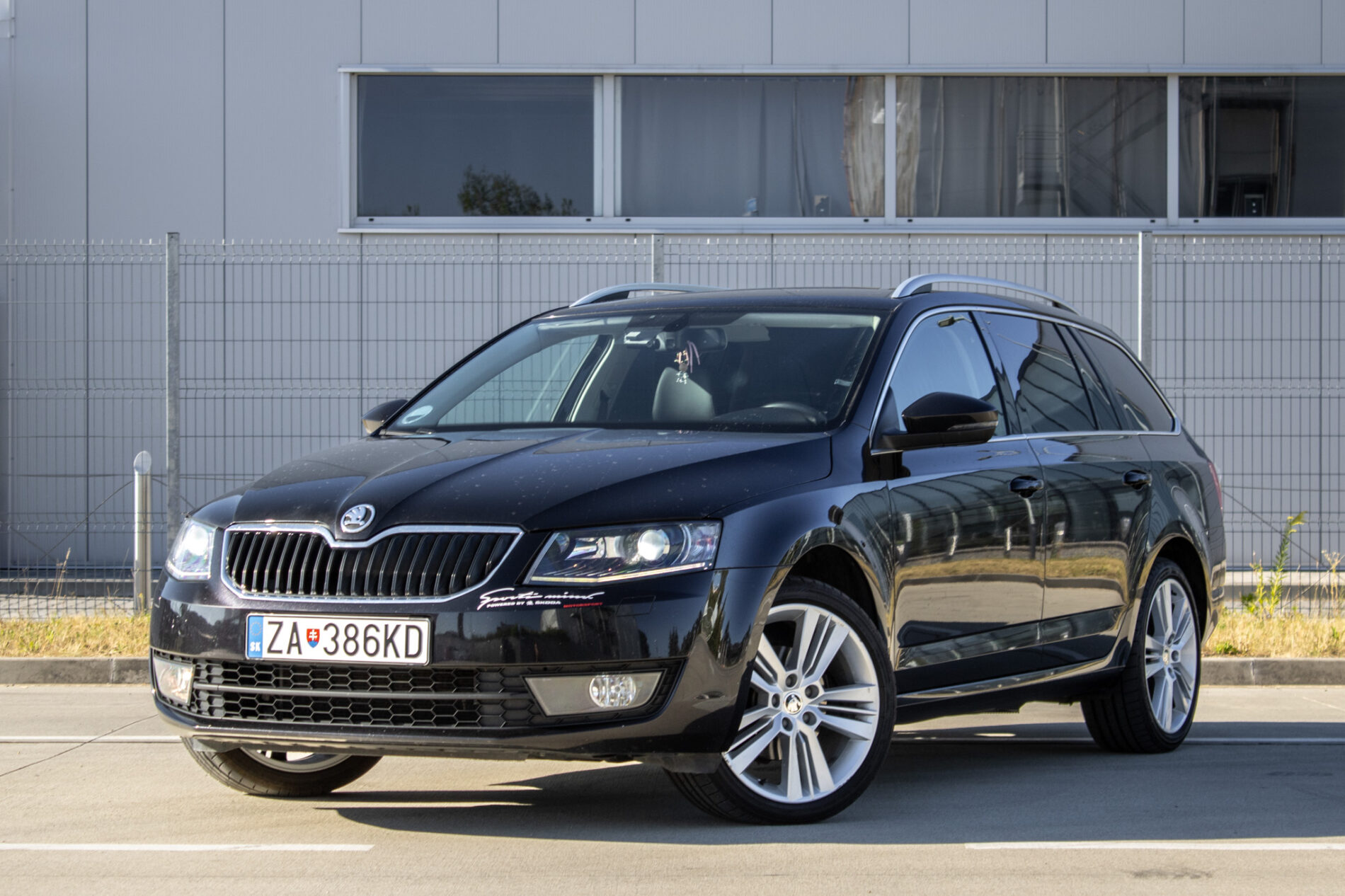 Škoda Octavia Combi 2.0 TDI Elegance / Exclusive / 110kW / M6 / ZÁRUKA / AJ NA SPLÁTKY / PROTIÚČET