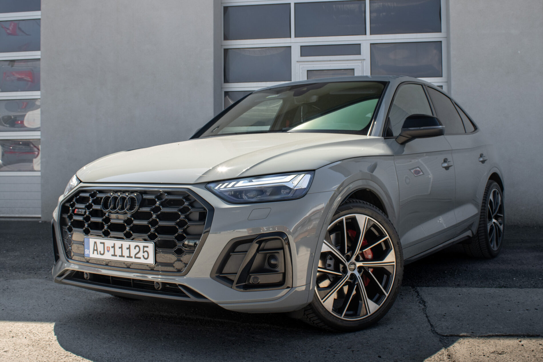 Audi Q5 3.0 TDI mHEV quattro tiptronic / 251kW / A8 / ZÁRUKA / AJ NA SPLÁTKY / PROTIÚČET