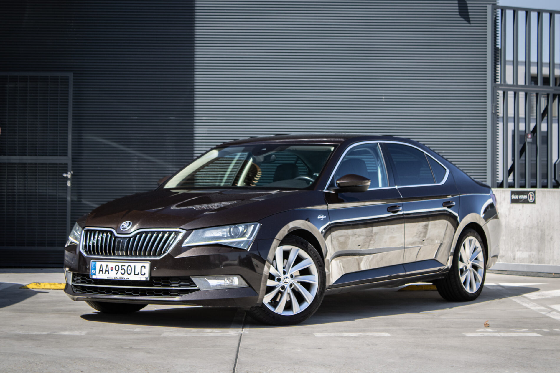 Škoda Superb 2.0 TDI L&K DSG, 140kW, A6 / AJ NA SPLÁTKY / PROTIÚČET /