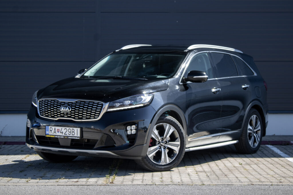 Kia Sorento 2.2 CRDi GT-Line / 147kW / A8 / ZÁRUKA / AJ NA SPLÁTKY / PROTIÚČET