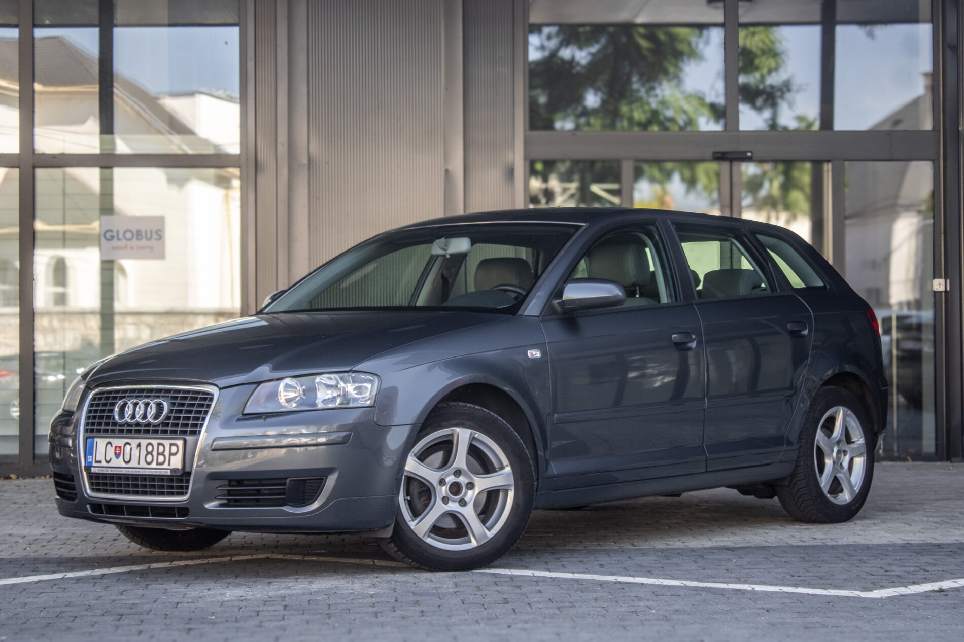 Audi A3 Sportback 2.0 TDI Attraction 103kW 2009 MT/6 FWD / AJ NA SPLÁTKY / PROTIÚČET