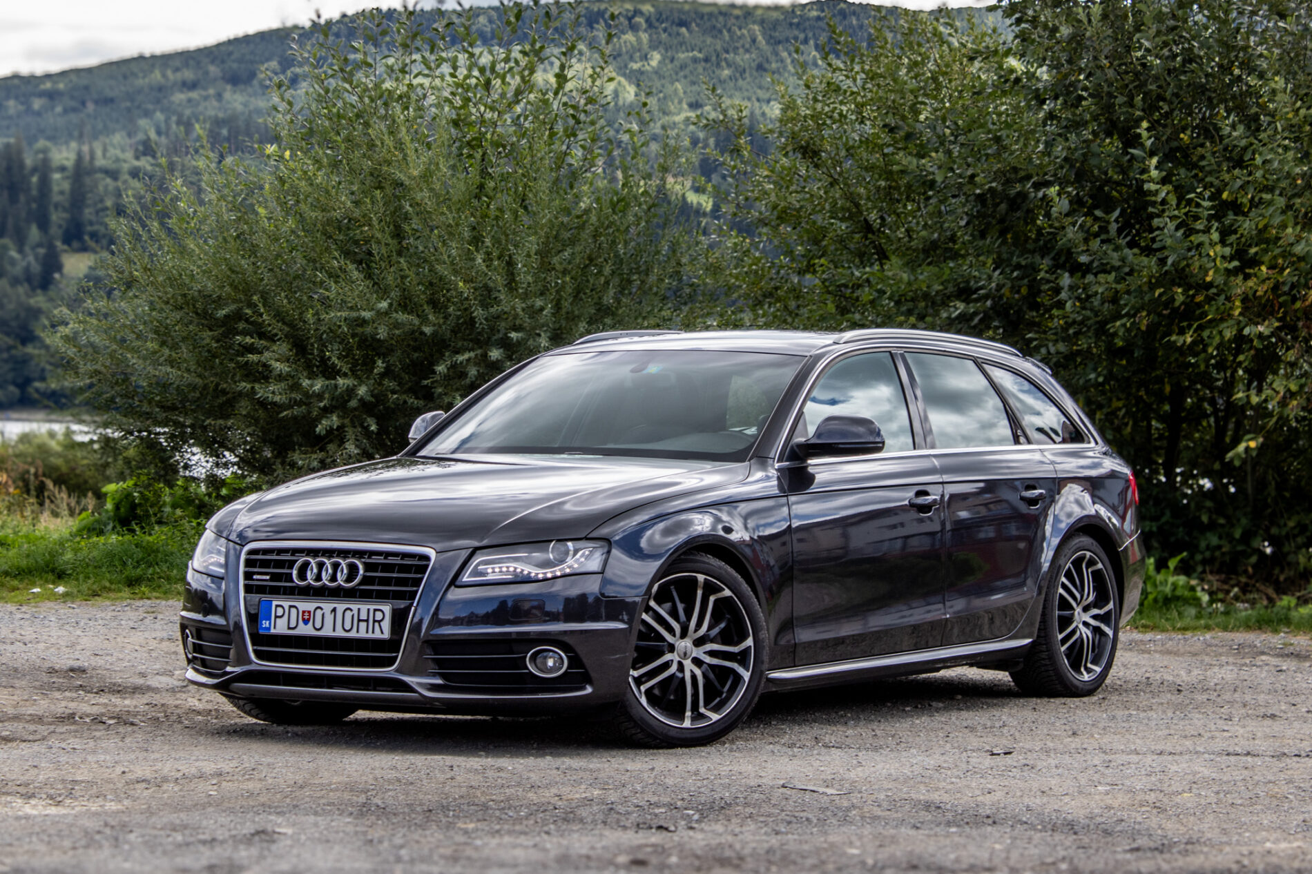 Audi A4 Avant B8 S-line 3.2 FSI Quattro 195kW 2008 / AJ NA SPLÁTKY / PROTIÚČET