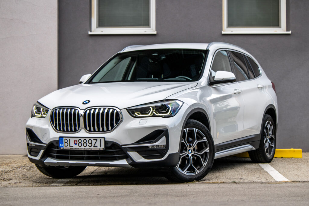 BMW X1 Xline xDrive 18d 110kW AT/8 2019 / AJ NA SPLÁTKY / PROTIÚČET