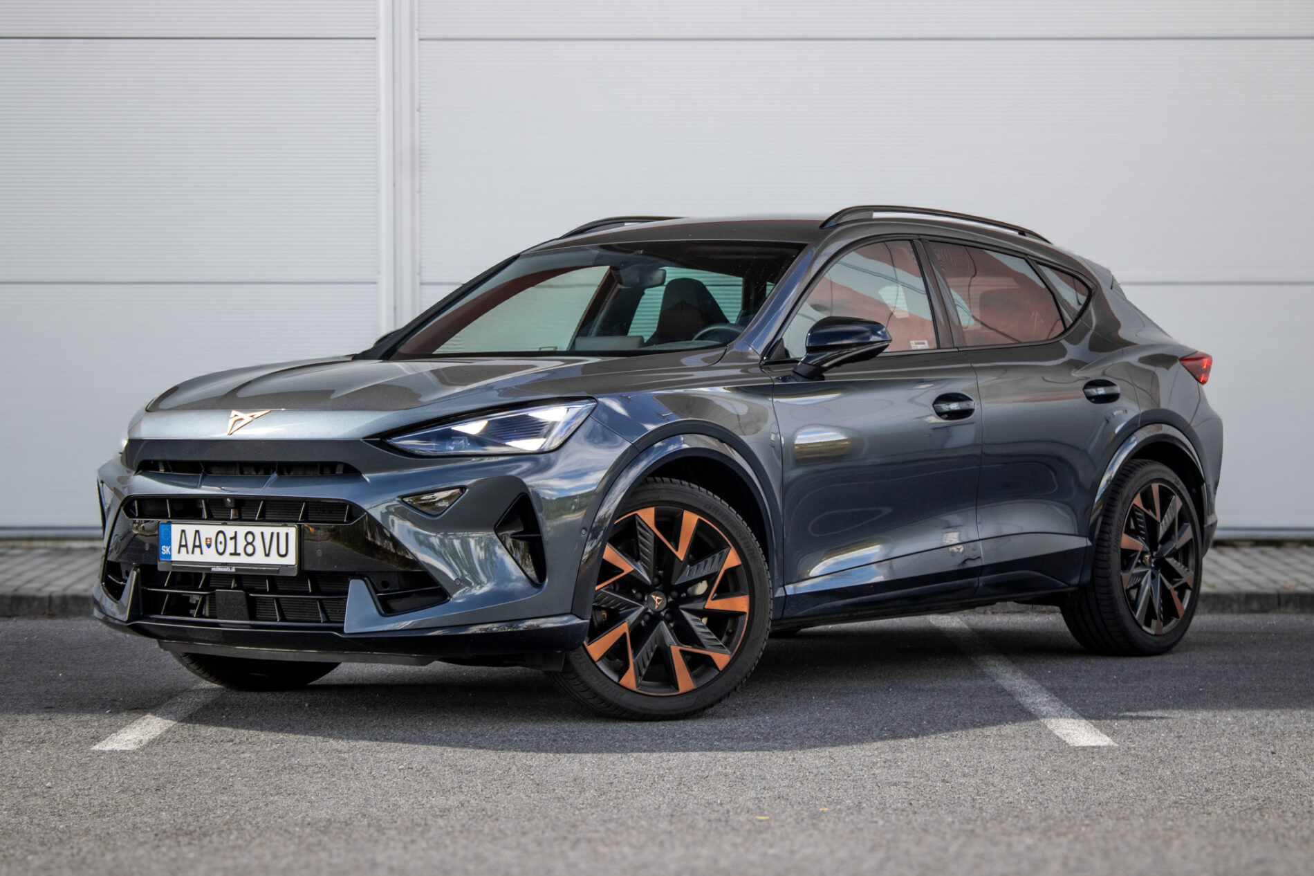 Cupra Formentor AT/7 245kW 4x4 / AJ NA SPLÁTKY / PROTIÚČET
