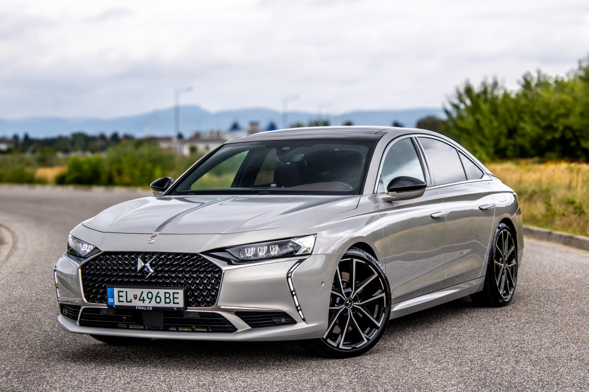 DS 9 1.6 E-TENSE 4×4 360 Opera AT/8 147kW PHEV / AJ NA SPLÁTKY / PROTIÚČET