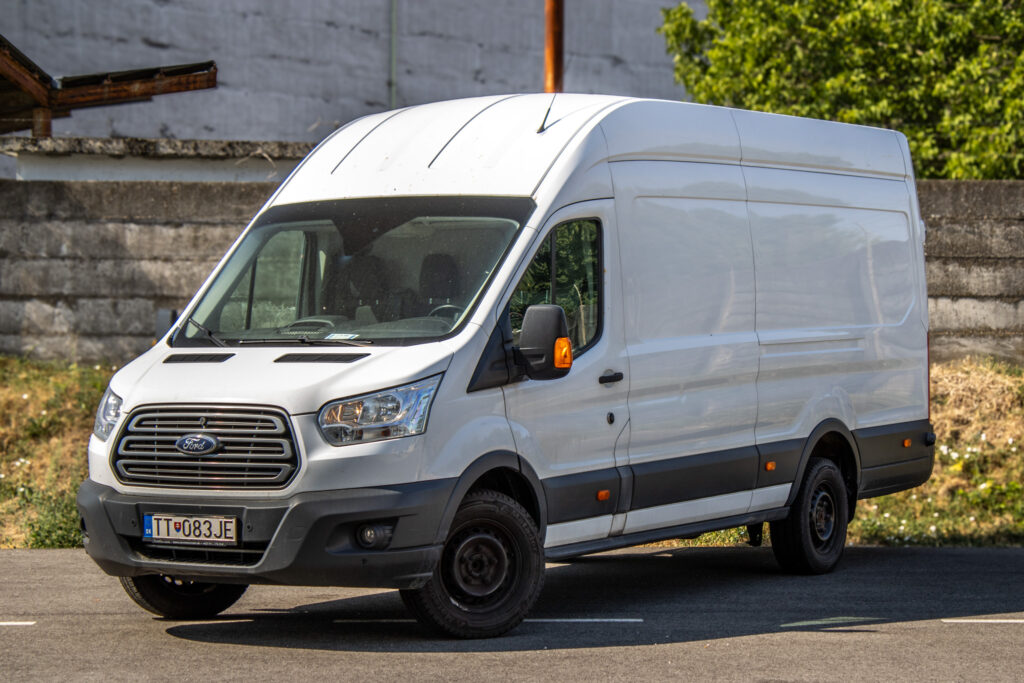 Ford Transit 2020 L4H4 MT/6 125kW / AJ NA SPLÁTKY / PROTIÚČET