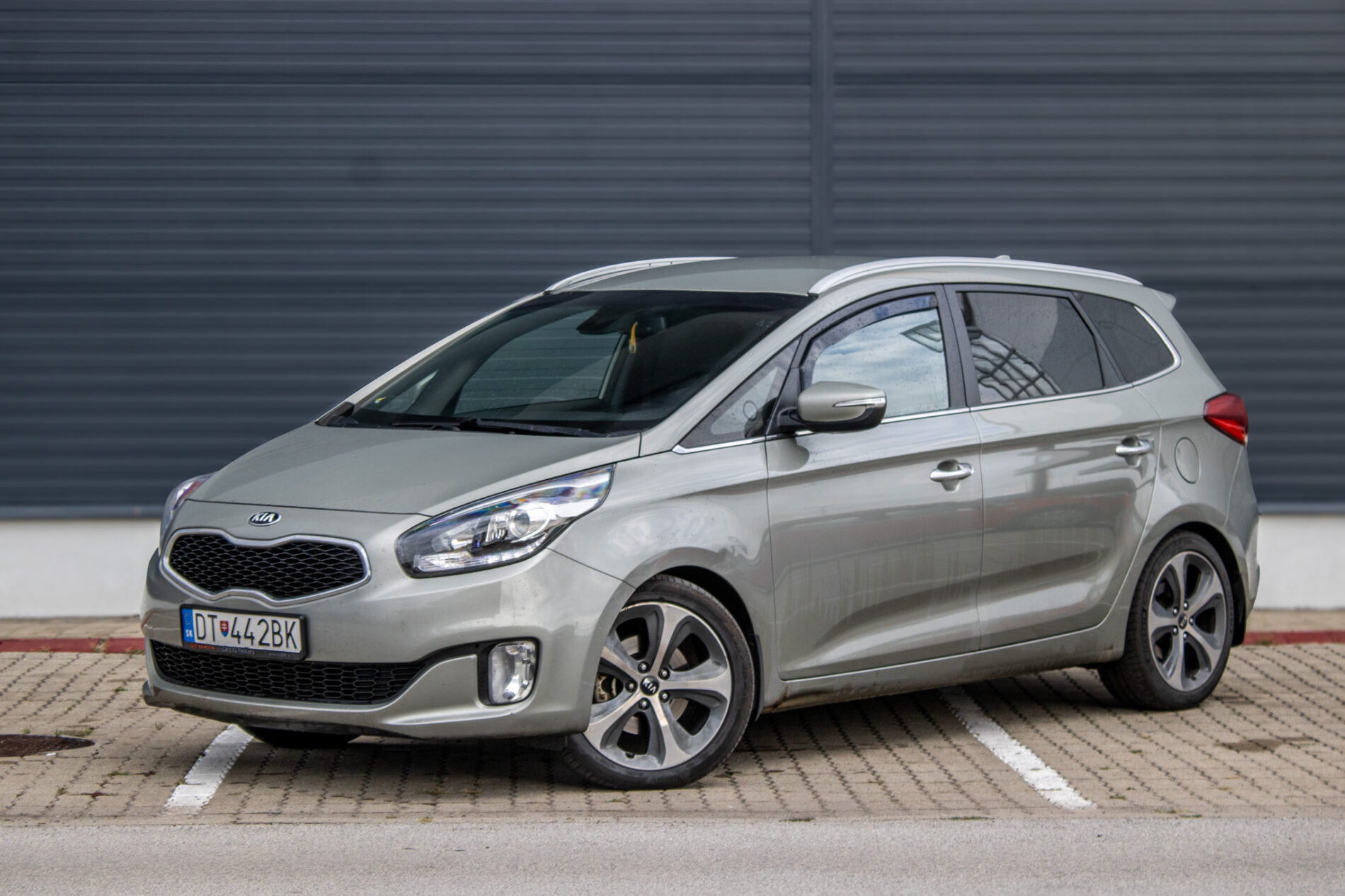 Kia Carens 1.7 CRDi 104kW AT/7 2016 / AJ NA SPLÁTKY / PROTIÚČET