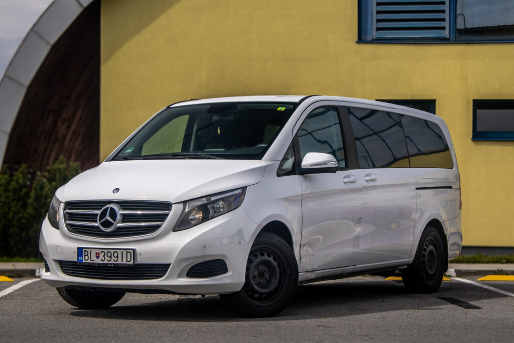 Mercedes-Benz V trieda V220 2014 RWD 120kW MT/6 / AJ NA SPLÁTKY / PROTIÚČET