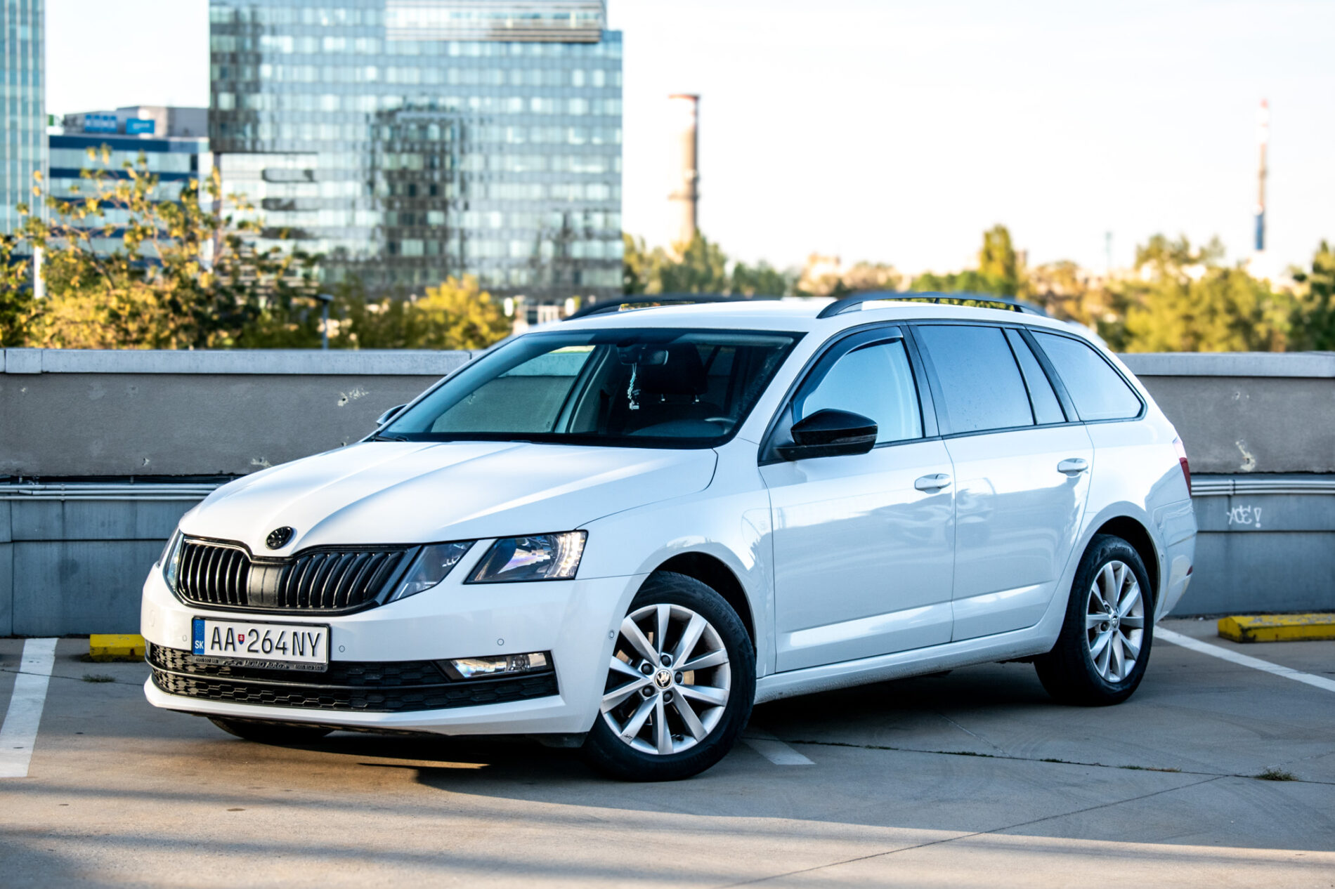 Škoda Octavia Combi 1.6 TDI 85kW AT/7 2017 / AJ NA SPLÁTKY / PROTIÚČET