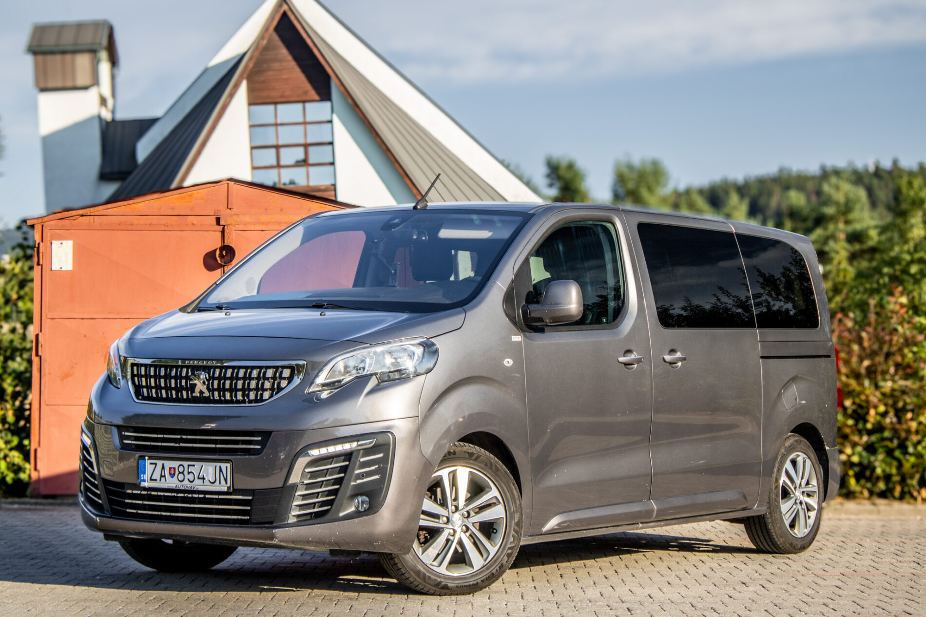 Peugeot Traveller  standard L2 2.0 Blue HDi 150 BUSINESS VIP / AJ NA SPLÁTKY / PROTIÚČET