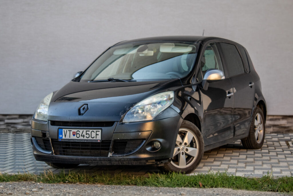 Renault Mégane Scénic 3 96kW MT/6 2011 / AJ NA SPLÁTKY / PROTIÚČET