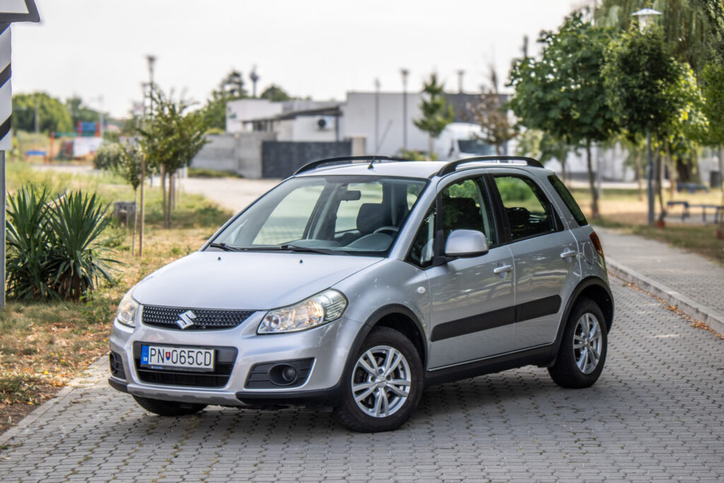 Suzuki SX4 MT/5 82kW 2010 / AJ NA SPLÁTKY / PROTIÚČET