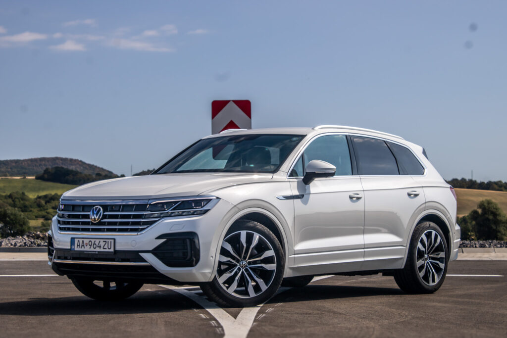 Volkswagen Touareg 3.0 V6 TDI SCR 286k 4Motion Tiptronic 210kW AT/8 / AJ NA SPLÁTKY / PROTIÚČET