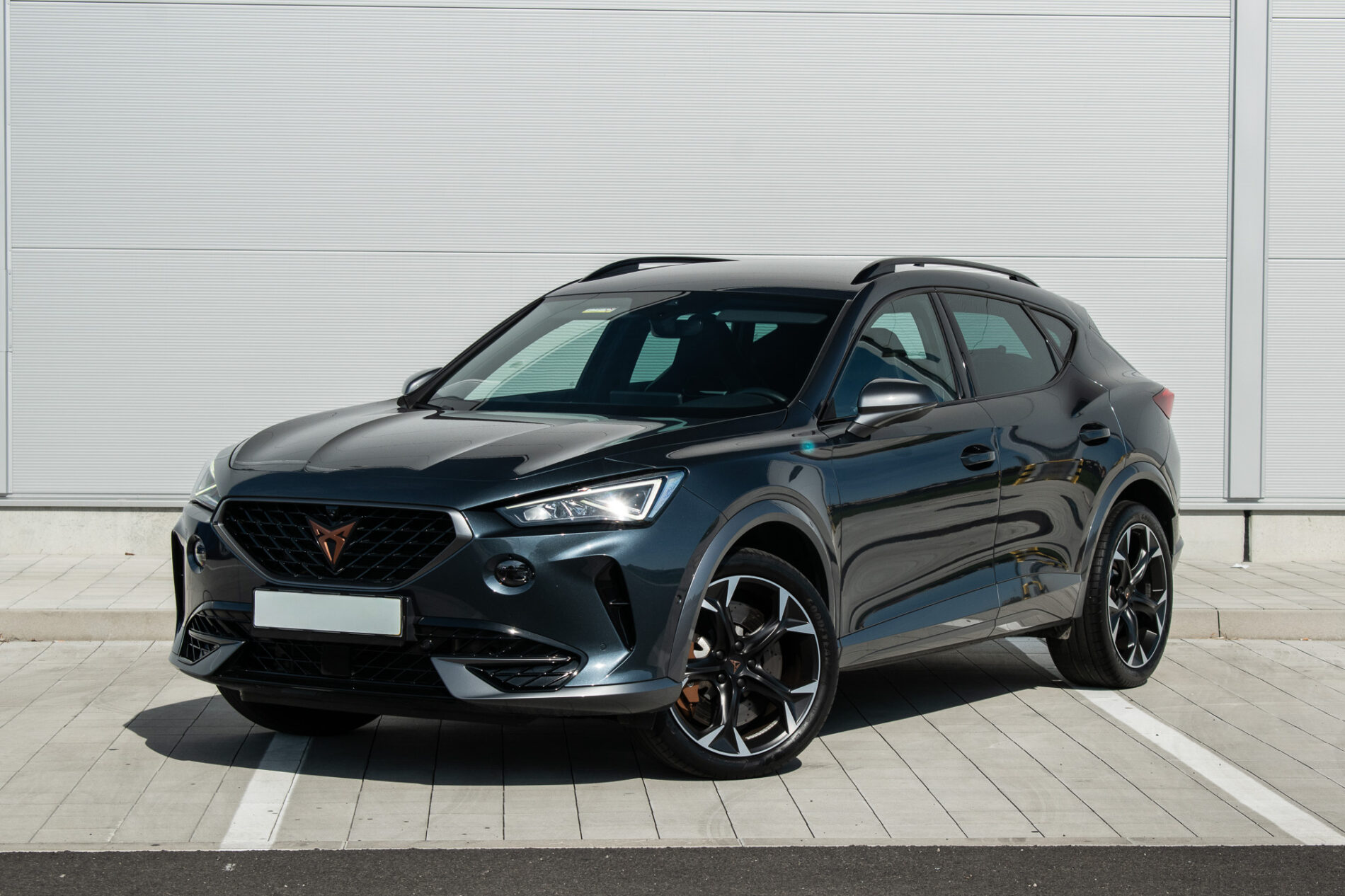 Cupra Formentor 2.0 TSI VZ, 4Drive DSG, 228kW (2022) / AJ NA SPLÁTKY / PROTIÚČET /