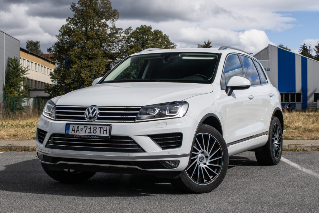 Volkswagen Touareg 3.0 V6 TDI BMT 4x4 A/T, 150kW (2016) / AJ NA SPLÁTKY / PROTIÚČET /