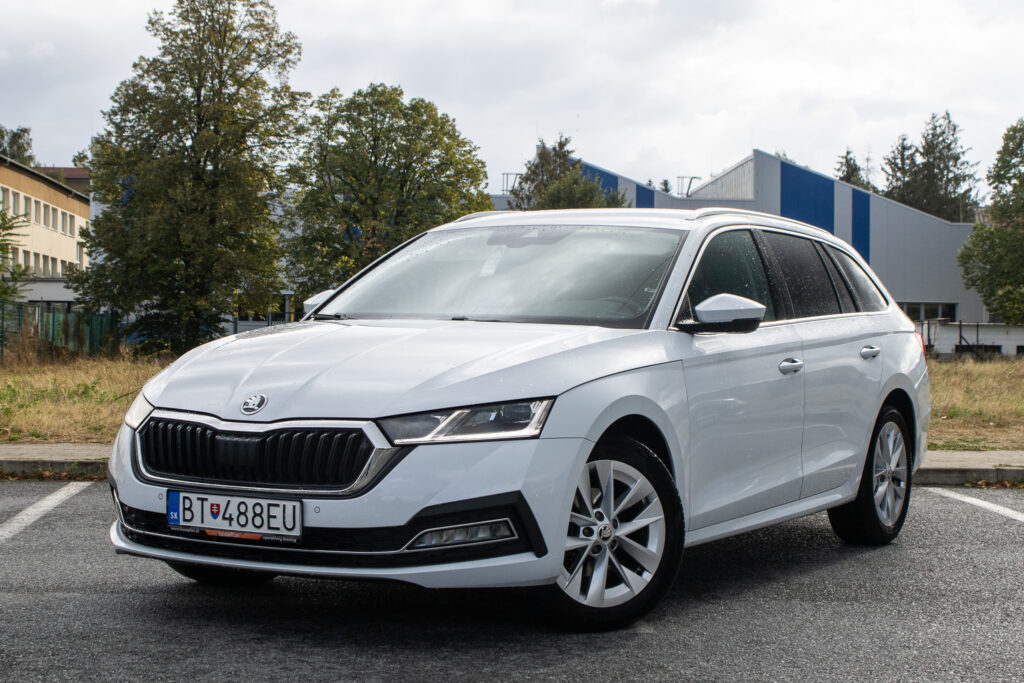 Škoda Octavia Combi 2.0 TDI Style DSG, 110kW (2022) / AJ NA SPLÁTKY / PROTIÚČET /