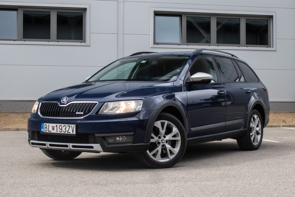 Škoda Octavia Combi 2.0 TDI Scout 4x4 DSG, 135kW (2015) / AJ NA SPLÁTKY / PROTIÚČET /