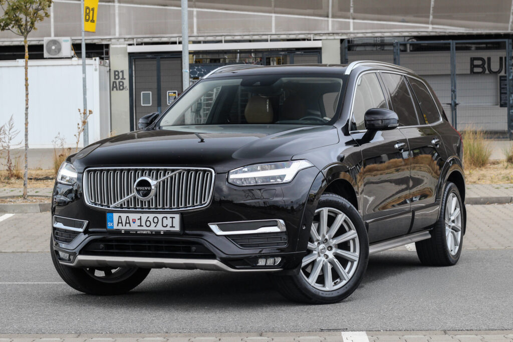 Volvo XC90 D5 Drive-E Inscription AWD A/T, 171kW (2015) / AJ NA SPLÁTKY / PROTIÚČET /
