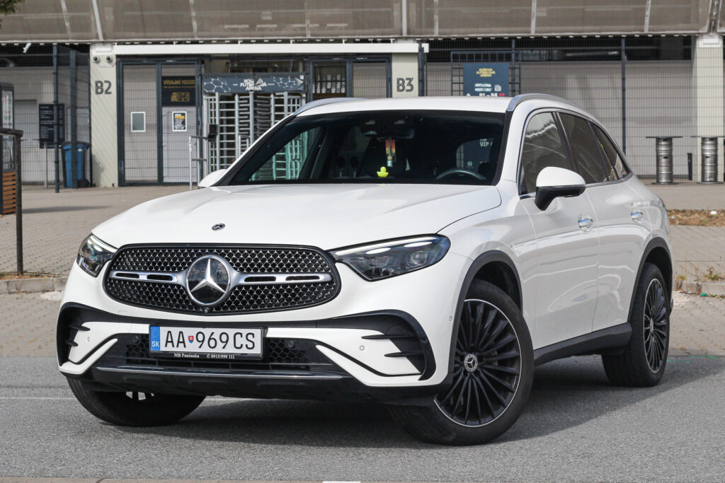 Mercedes-Benz GLC SUV 200 mHEV 4MATIC A/T, 150kW (2023) / AJ NA SPLÁTKY / PROTIÚČET /