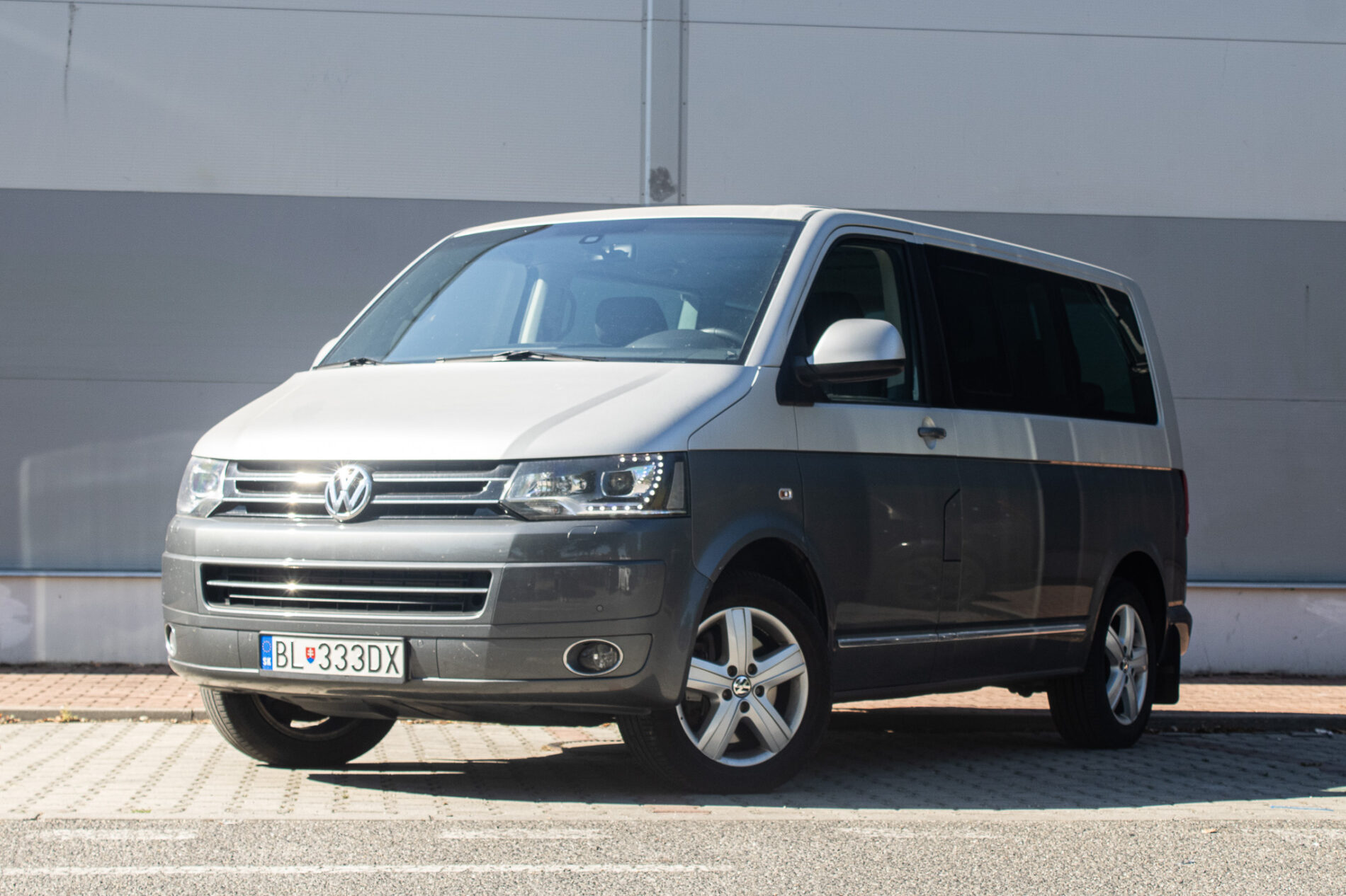 Volkswagen Multivan 2.0 BiTDI DSG, 132kW (2012) / AJ NA SPLÁTKY / PROTIÚČET /