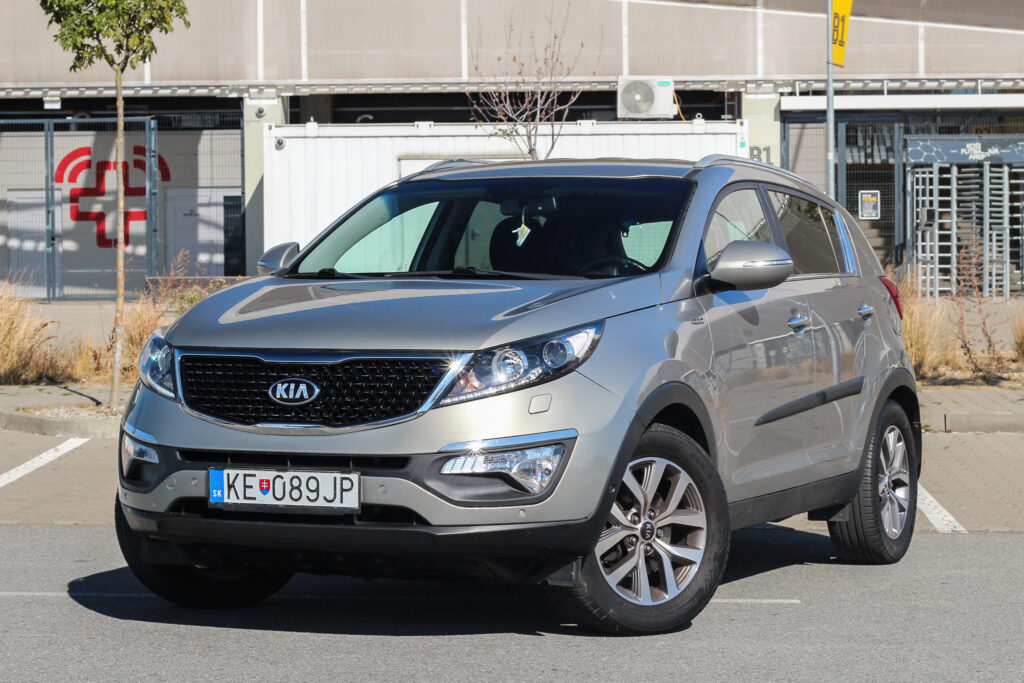 Kia Sportage 2.0 CRDi Platinum 4x4 A/T, 100kW (2015) / AJ NA SPLÁTKY / PROTIÚČET /