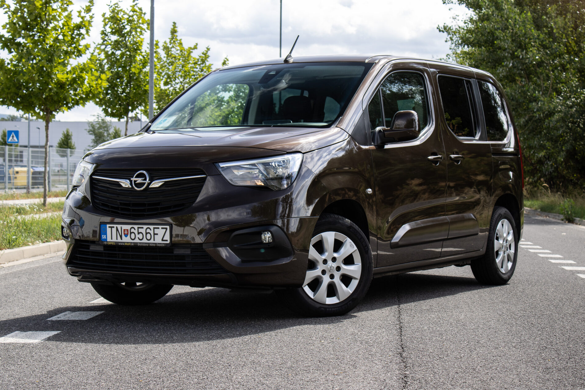 Opel Combo Life 1.2, 81kW (2019) / AJ NA SPLÁTKY / PROTIÚČET /