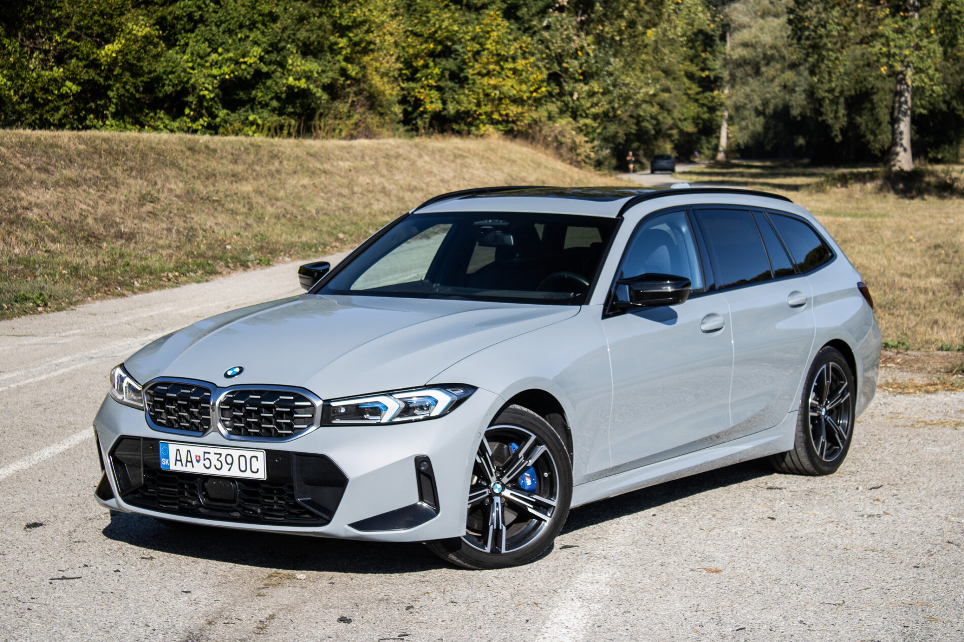 BMW Rad 3 Touring M340i mHEV  xDrive A/T, 275kW (2023) / AJ NA SPLÁTKY / PROTIÚČET /