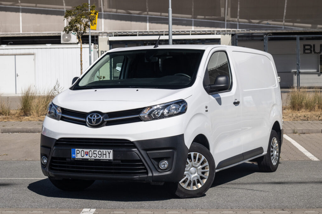 Toyota Proace 2.0 D-4D, 90kW (2021) / AJ NA SPLÁTKY / PROTIÚČET /