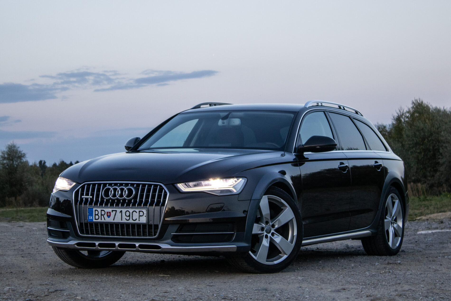 Audi A6 Allroad 3.0 TDI quattro S tronic, 200kW (2016) / AJ NA SPLÁTKY / PROTIÚČET /