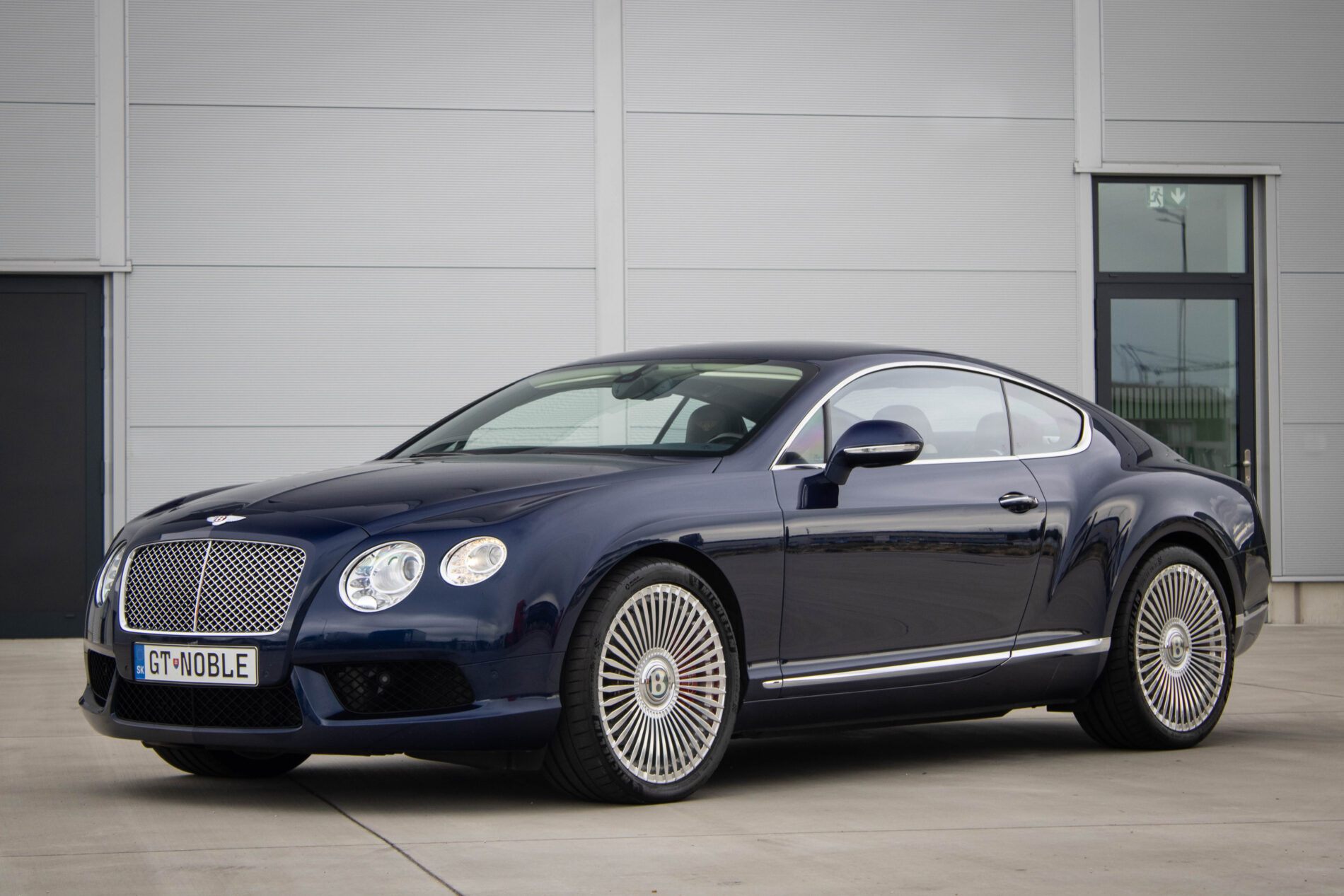 Bentley Continental GT 4.0 V8