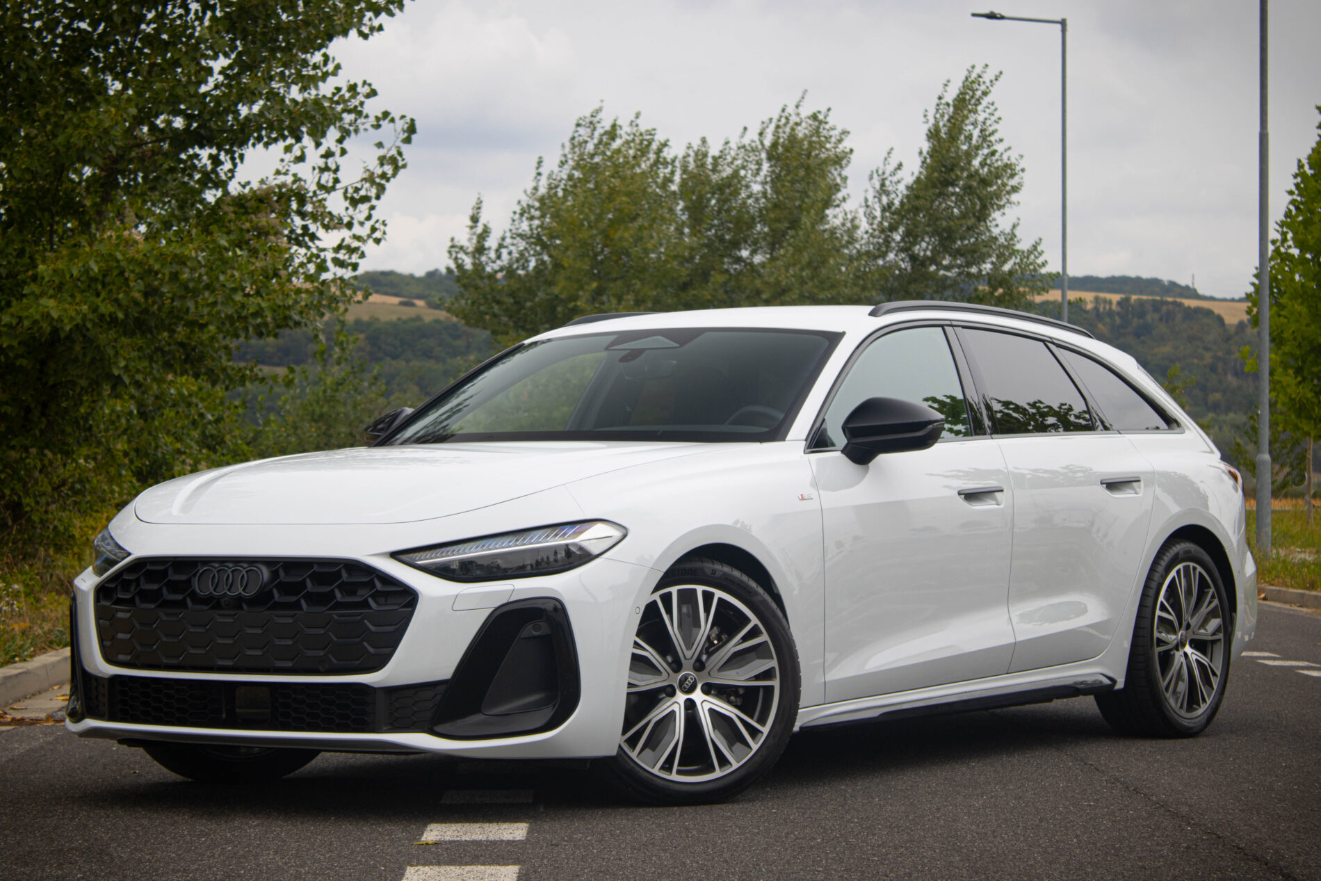 Zánovné Audi A5 Avant 2.0 40 TDI S LINE