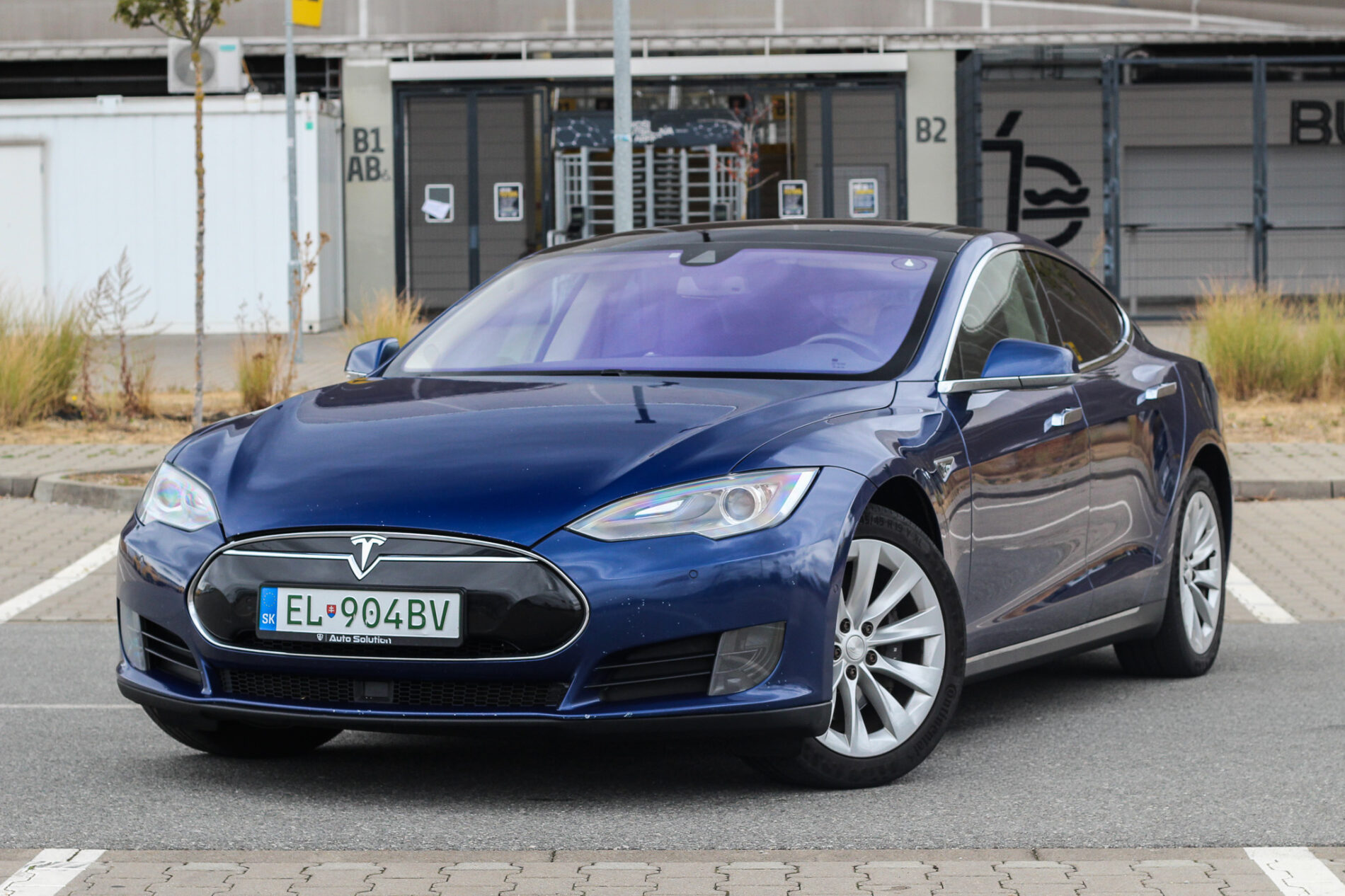Tesla Model S 70D 4×4, 284kW (2015) / AJ NA SPLÁTKY / PROTIÚČET /