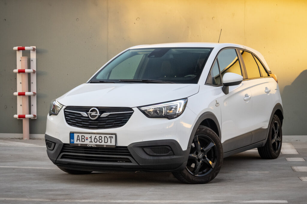 Opel Crossland X 1.2 Enjoy, 61kW, M5 / AJ NA SPLÁTKY / PROTIÚČET /