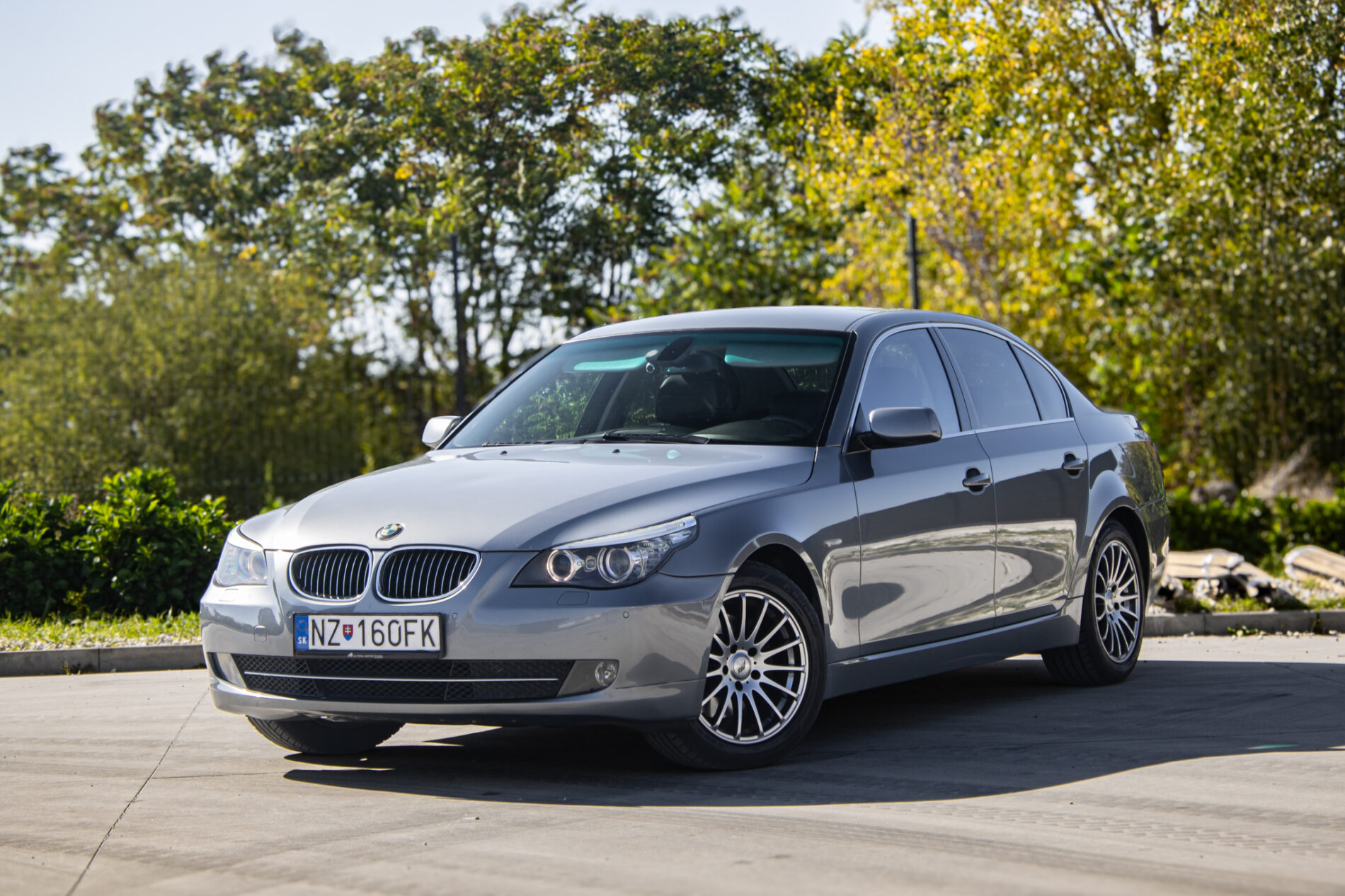 BMW Rad 5 523i A/T E60, 140kW, A6 / AJ NA SPLÁTKY / PROTIÚČET /