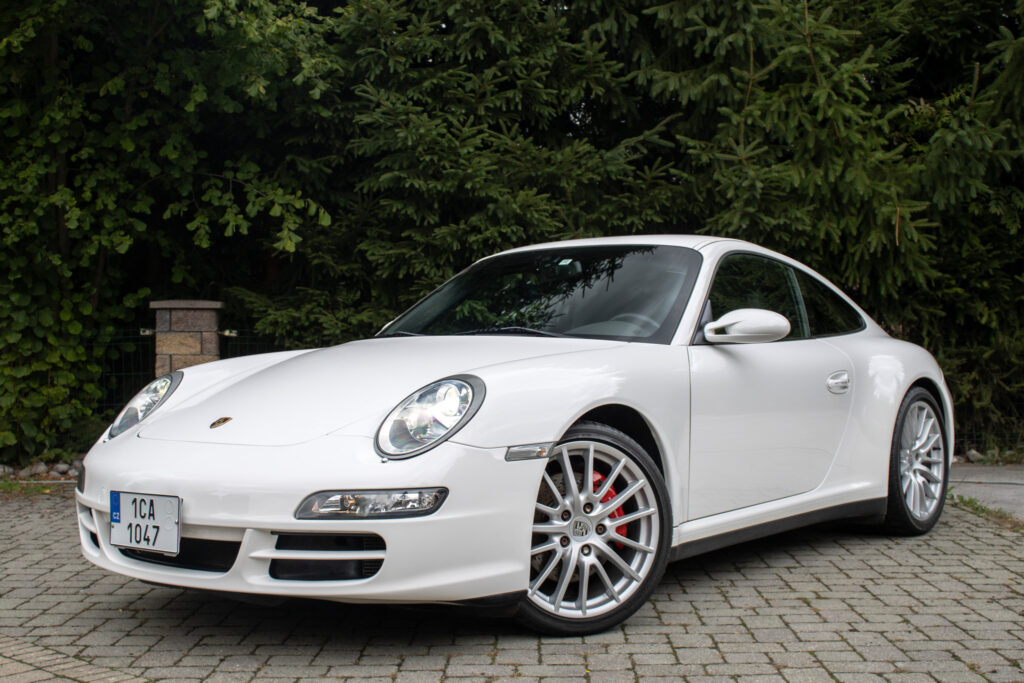 Porsche 911 Carrera 4S Tiptronic / 261kW / A5 / AJ NA SPLÁTKY / PROTIÚČET