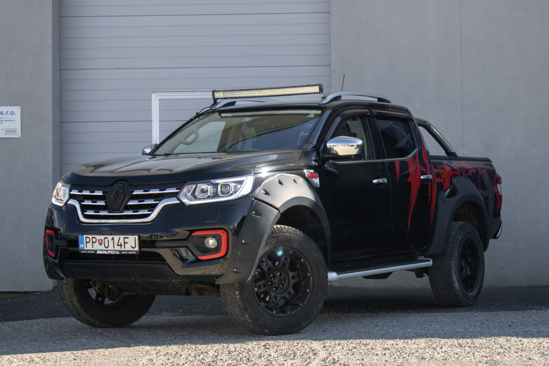 Renault Alaskan dCi 190 Zen / 140kW / A7 / ZÁRUKA / AJ NA SPLÁTKY / PROTIÚČET