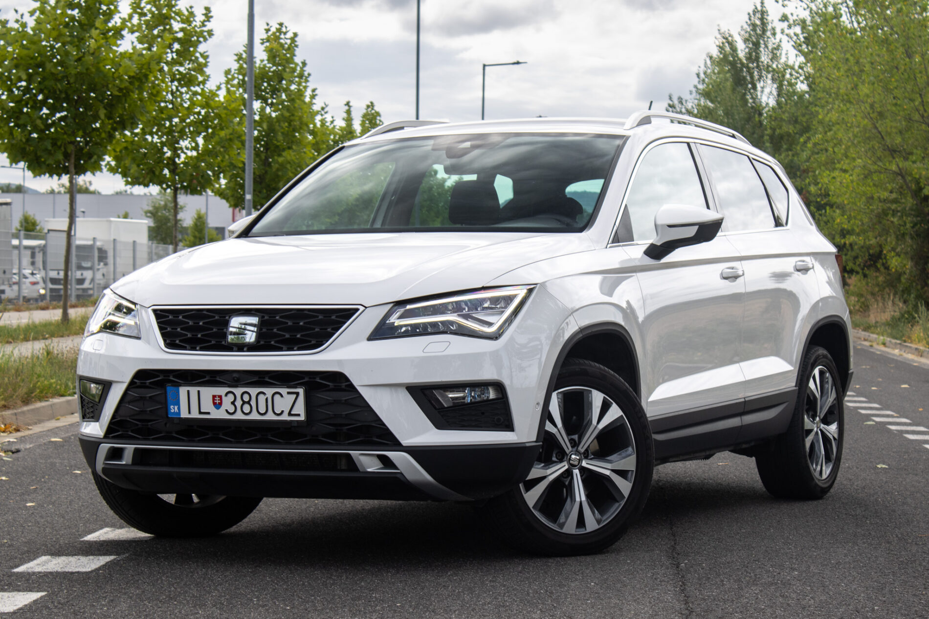 Seat Ateca 2.0 TDI Xcellence 4Drive / 110kW / M6 / ZÁRUKA / AJ NA SPLÁTKY / PROTIÚČET
